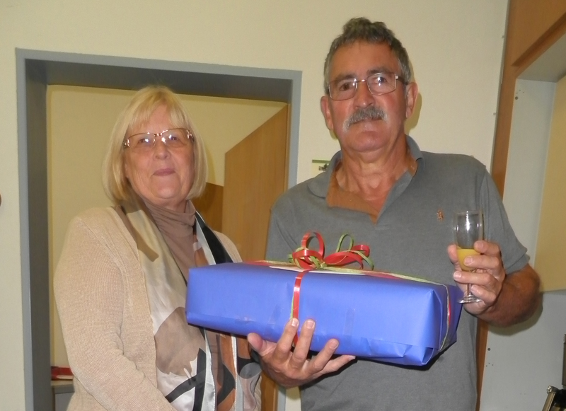 Hausmeister Hubert Schmatz feierte 65. Geburtstag